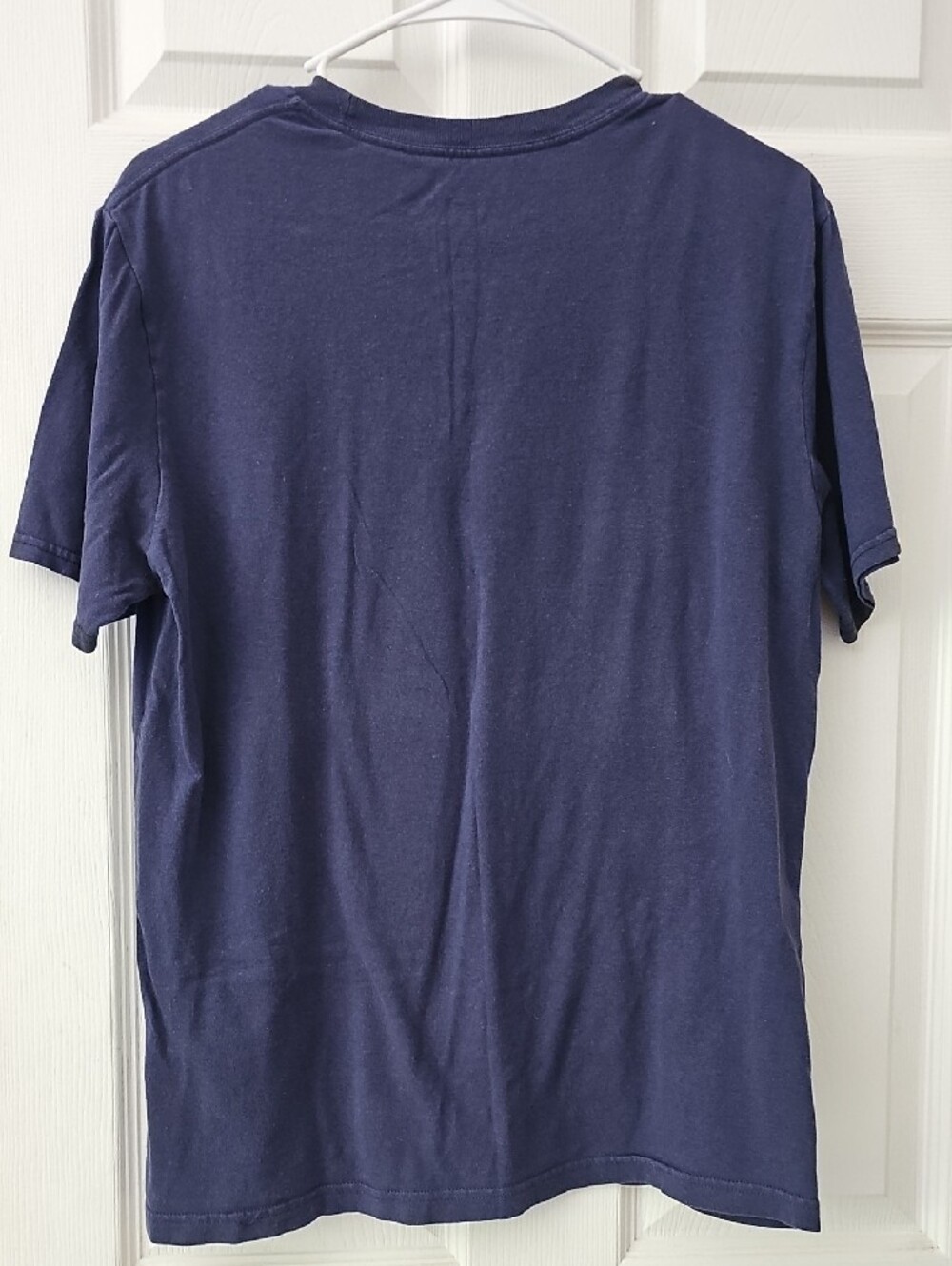 Disney Navy Blue Mickey Mouse 'Pickin' It' Short Sleeve T‑Shirt - Picture 3 of 5
